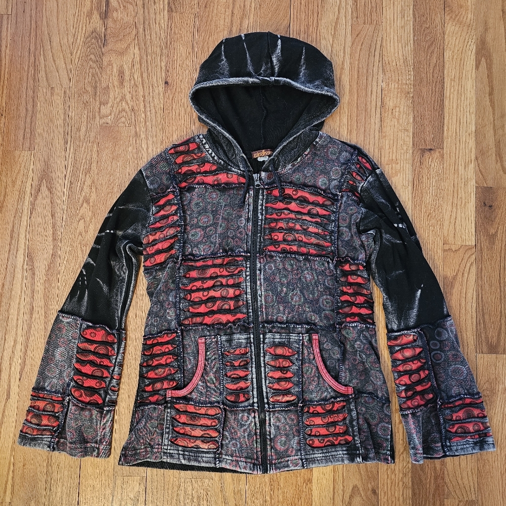 Black and Red Hot Topic Y2K Tie Dye Hoodie. Size Medium.